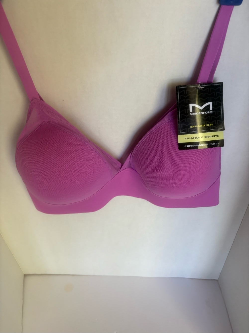 Maidenform Bright Pink Triangle Bralette with Light Support